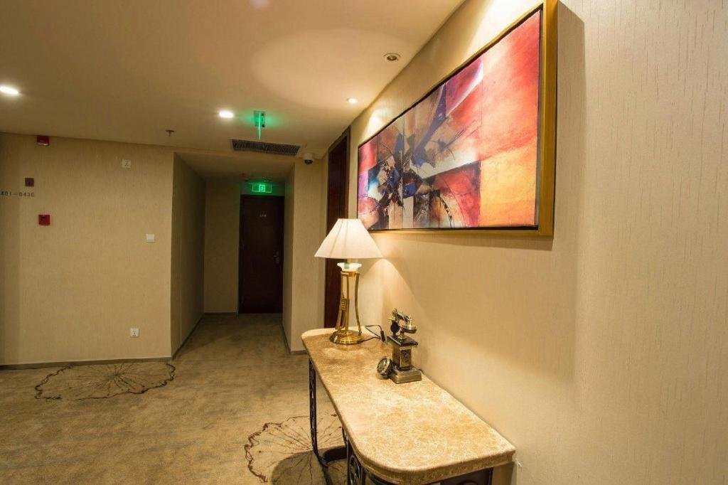 Hotel Jinjiang Metropolo Minhang Xangai